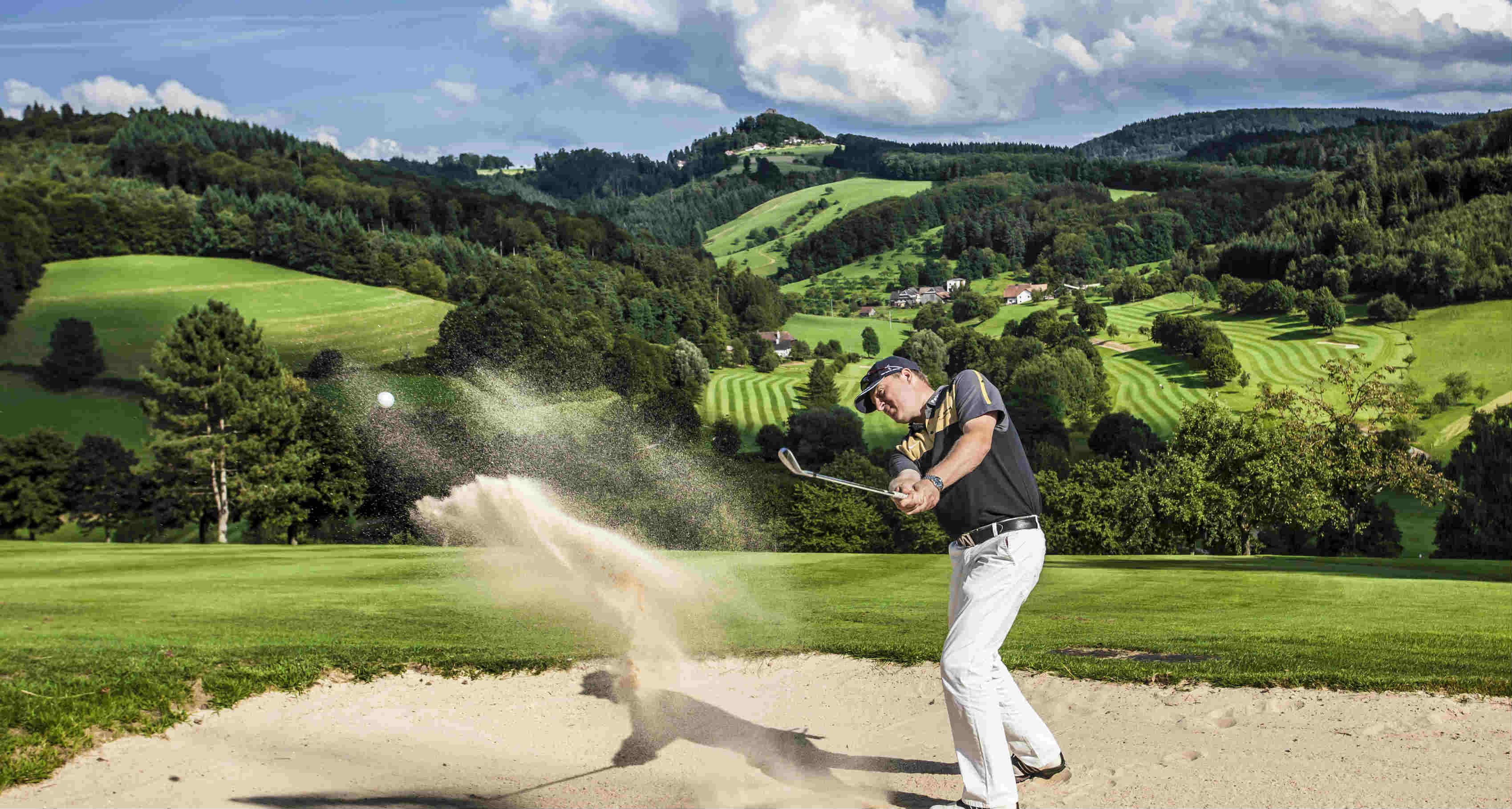 Die Hügelige Landschaft sorgt für ein abwechslungsreiches Spiel. (Foto: GC Ortenau)