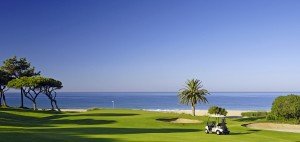 Golfreisen in die Algarve bieten ganzjährig traumhafte Bedingungen zum Golfen