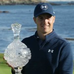Ein strahlender Jordan Spieth gewinnt das AT&T Pebble Beach Pro Am. (Foto: Getty)