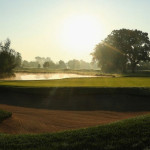 Golf fördert die Gesundheit, schaut man sich das schöne Bild eines Golfplatzes bei Sonnenaufgang an, wird es einem doch ersichtlich oder? (Foto: Getty)