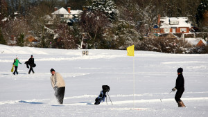 Golf und Schnee müssen sich nicht ausschließen. (Foto: Getty)