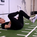 Simon Tholl, Sportwissenschaftler bei Daniel Philipp Personal Training, trainiert Deine Beweglichkeit im Lockdown. (Foto: Golf Post)