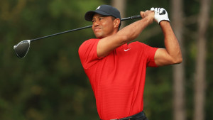 Tiger Woods hatte schon bei der PNC Championship Rückenprobleme. (Foto: Getty)
