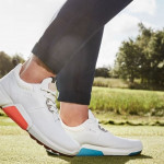 Die neue Ecco Golf Biom H4 Schuhe gibt es für Damen und Männer. (Foto: Twitter @ECCO_GOLF)