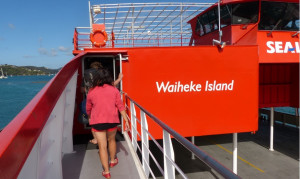 Fähre aus Auckland nach Waiheke Island (Foto- SouthernGlobeGolf