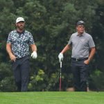 Dustin Johnson und Phil Mickelson bei dem US Masters 2023 (Foto: Getty)