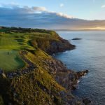 Malerische Landschaft an der Küste: Darum lohnt sich eine Golfreise nach Irland. (Foto: Tourism Ireland)