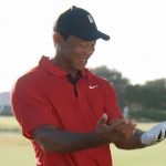 Tiger Woods im Werbevideo von Bridgestone Golf. (Foto: Twitter/@TigerWoods)