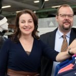 Jennifer Clews und Michael Schwanhäuser, die neuen Inhaber des Fairway Golf Shop in Pulheim bei Köln. (Foto: Fairway Golf Shop / Manfred Jasmund)