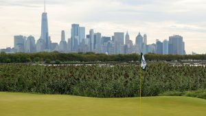 Die LPGA Tour spielt diese Woche im Liberty Golf Club mit Blick auf Manhattens Skyline. (Foto: Getty)