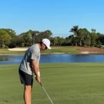 Scottie Scheffler beeindruckt mit spektakulärem Skip-Shot - (@TaylorMadeGolf)