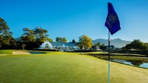 Das Golfhotel Fancourt in George kombiniert drei Gary-Player-Golfplätze mit umfassender Resort-Infrastruktur an Südafrikas Garden Route. (Foto: Fancourt)