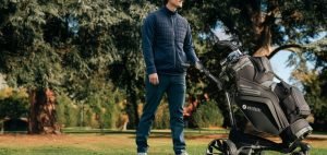 Motocaddy stellt seine neue M7-Golftrolley-Serie vor. (Foto: Motocaddy)