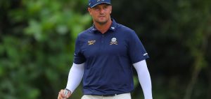 Bryson DeChambeau feiert den Sieg bei LIV Golf Singapore (Foto: Getty)